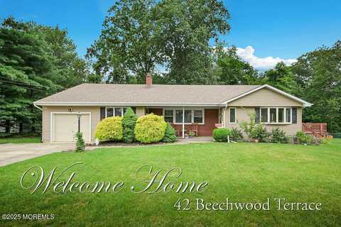 42 Beechwood Terrace, Matawan, NJ 07747