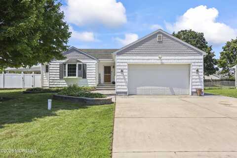 23 Norlaine Drive, Cookstown, NJ 08511