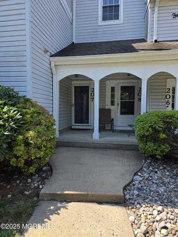 207 Tulip Lane, Freehold, NJ 07728
