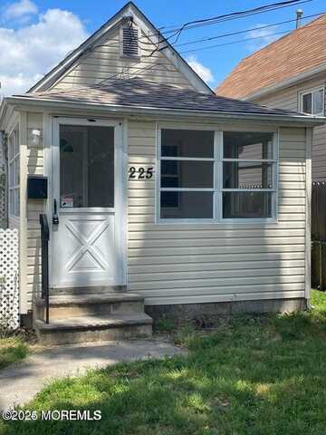 225-227 Seeley Avenue, Keansburg, NJ 07734