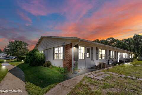 1207d Shetland Drive, Lakewood, NJ 08701