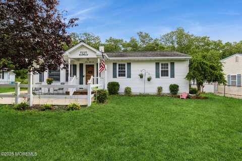 342 Stuart Avenue, Toms River, NJ 08755