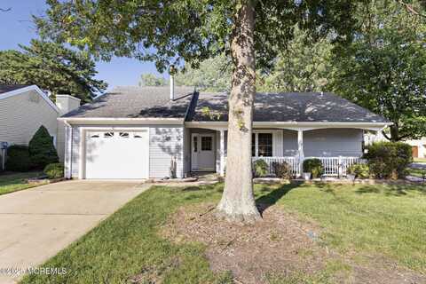 40 Canterbury Drive, Forked River, NJ 08731