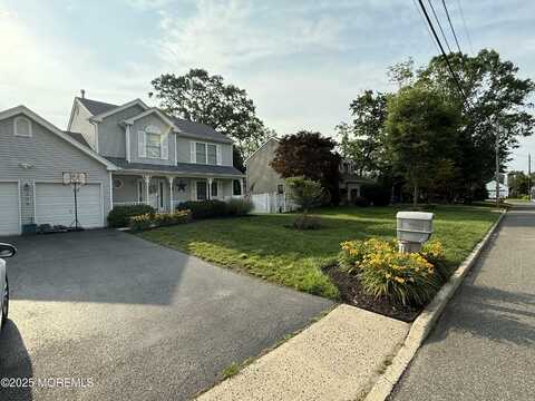 209 Academy Lane, Manahawkin, NJ 08050