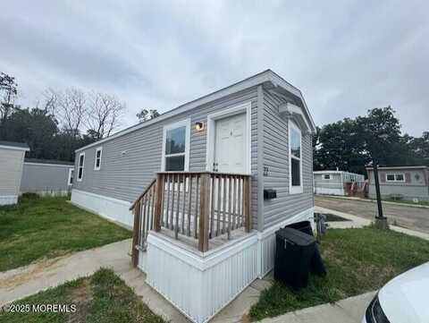 22 Avenue D, Hazlet, NJ 07734