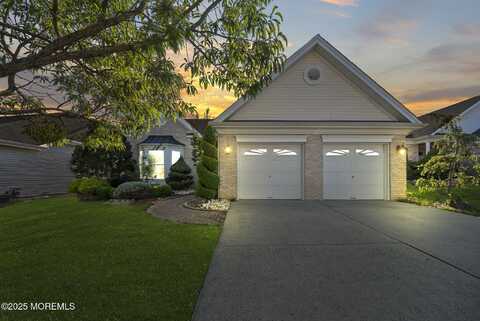 14 Barton Creek Road, Jackson, NJ 08527