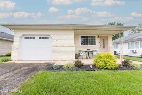 85 Barbados Drive S, Toms River, NJ 08757