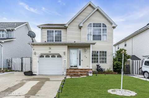 64 Scarlet Drive, Parlin, NJ 08859
