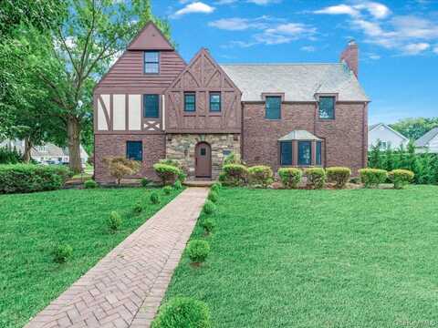 236 Stewart Avenue, Garden City, NY 11530