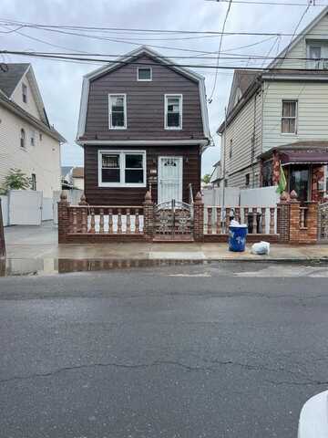 9414 125th Street, Richmond Hill, NY 11419