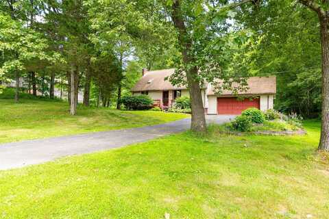 110 Read Road, Red Hook, NY 12571