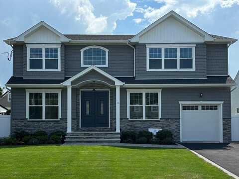 1772 Rose Street, Merrick, NY 11566