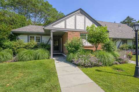10 Leland Lane, Southampton, NY 11968