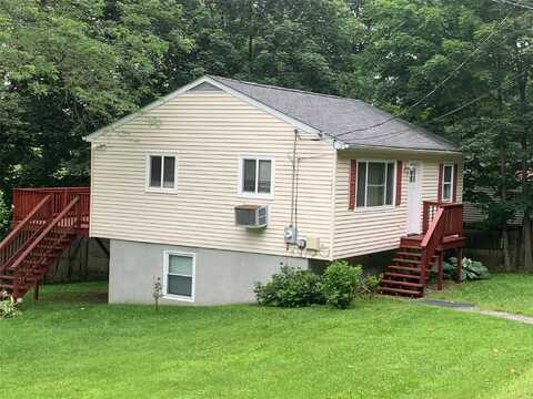 21 Rockwood Road, Carmel, NY 10512