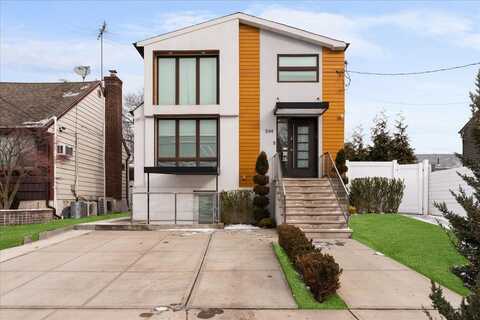 544 Oxford Road, Cedarhurst, NY 11516