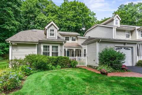 104 Spring Road, Huntington, NY 11743
