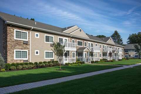 196a Jefferson Avenue, Saint James, NY 11780