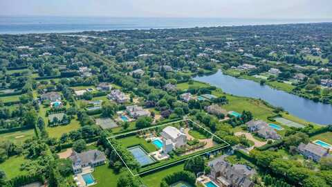 90 Pheasant Close E, Southampton, NY 11968
