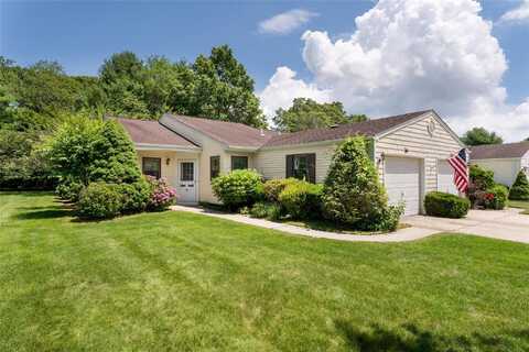76 Knolls Drive, Stony Brook, NY 11790