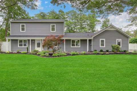 11 Henearly Drive, Miller Place, NY 11764