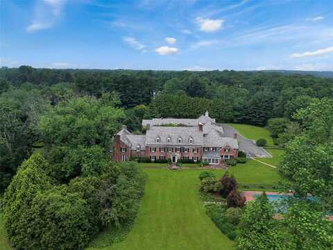 60 Piping Rock Road, Upper Brookville, NY 11545