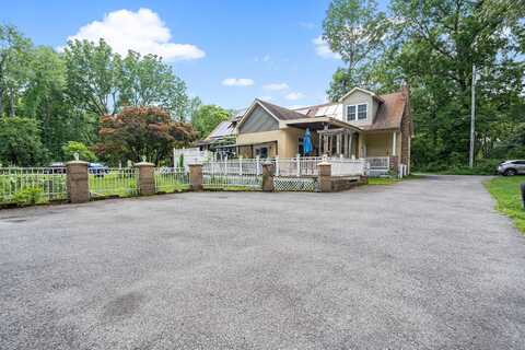 2 Dimiceli Street, New Windsor, NY 12553