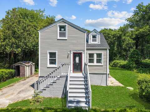 35 Cypress Street, Wyandanch, NY 11798