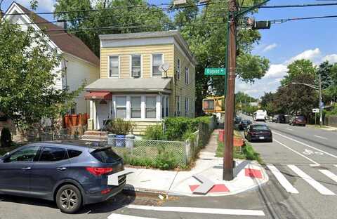 27 OSGOOD Avenue, Staten Island, NY 10304
