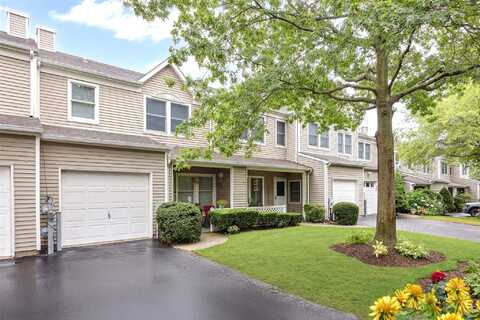 7 Sea Court Lane, Port Jefferson, NY 11777
