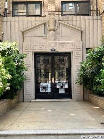 251 Seaman, New York (Manhattan), NY 10034