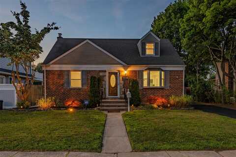 3423 Park Avenue, Wantagh, NY 11793