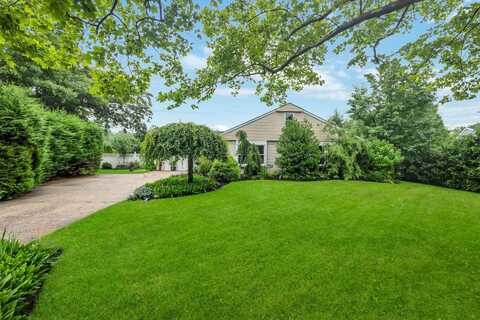 7 Grand Canyon Lane, Coram, NY 11727