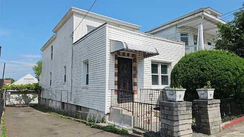 507 S 6th Avenue, Mount Vernon, NY 10550
