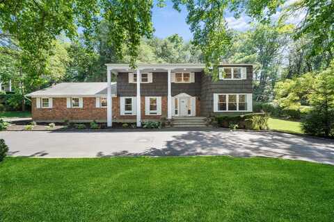 10 Hunting Hill Road, Woodbury, NY 11797