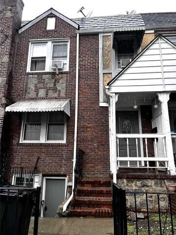 82-13 32nd Avenue, East Elmhurst, NY 11370