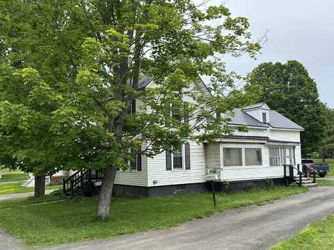 17 Elm Street, Houlton, ME 04730