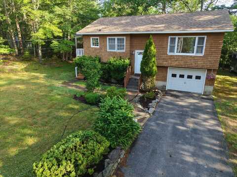 25 Mountain View Drive, Ellsworth, ME 04605
