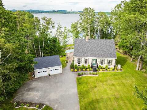 111 Ledge Road, South Thomaston, ME 04858