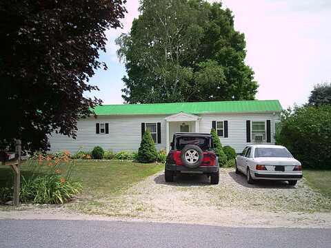 311 Blackguard Road, Waterford, ME 04088