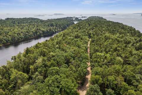 39-23 Gun Point Road, Harpswell, ME 04079