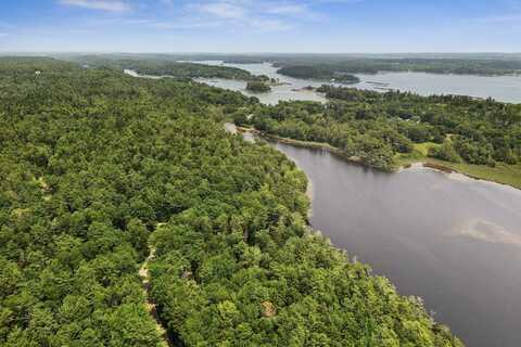 39-23 Gun Point Road, Harpswell, ME 04079