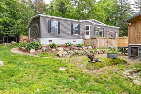 833 Sedgwick Ridge Road, Sedgwick, ME 04676