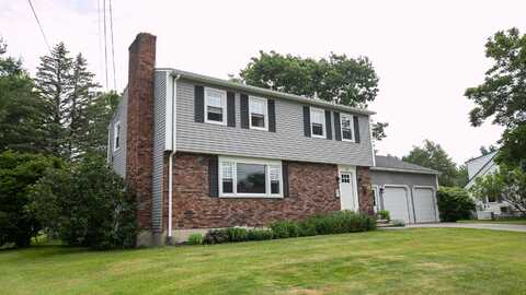 48 Clover Lane, Brewer, ME 04412