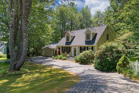 6 Arrowhead Drive, Brunswick, ME 04011
