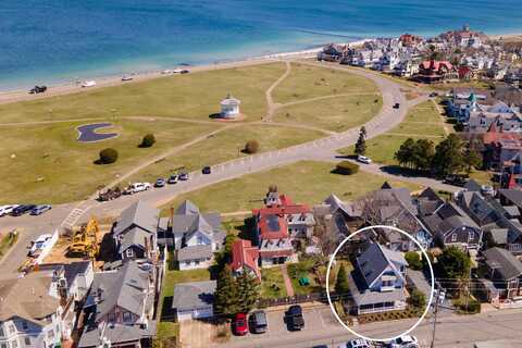 46 Kennebec Avenue, Oak Bluffs, MA 02557
