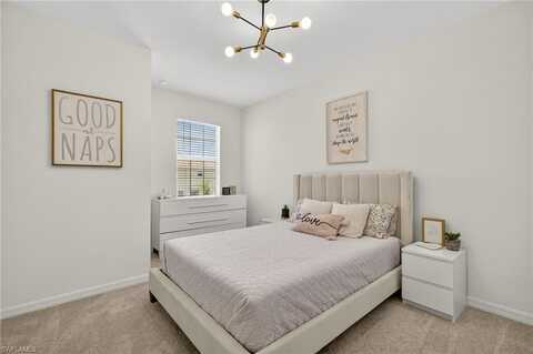 2937 Tardiff, NAPLES, FL 34120