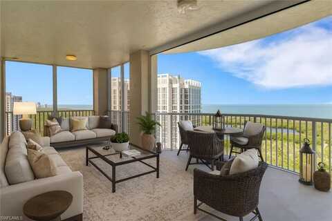 7117 Pelican Bay, NAPLES, FL 34108