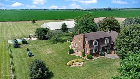 10766 E 7000n Road, Grant Park, IL 60940