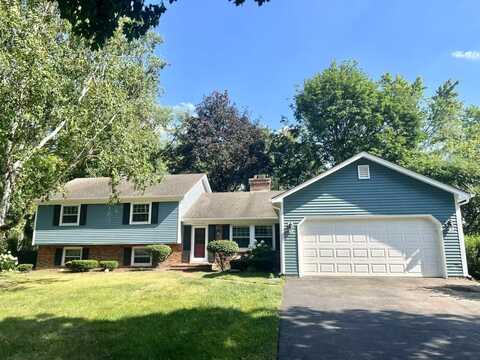 25w135 ESSEX Avenue, Naperville, IL 60540
