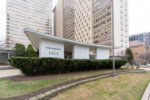 3950 N Lake Shore Drive, Chicago, IL 60613